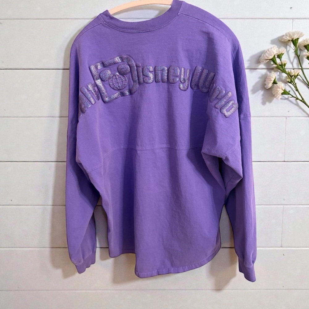 DISNEY PARKS SPIRIT JERSEY Walt Disney World Purple Glitter Size Medium 3224-11